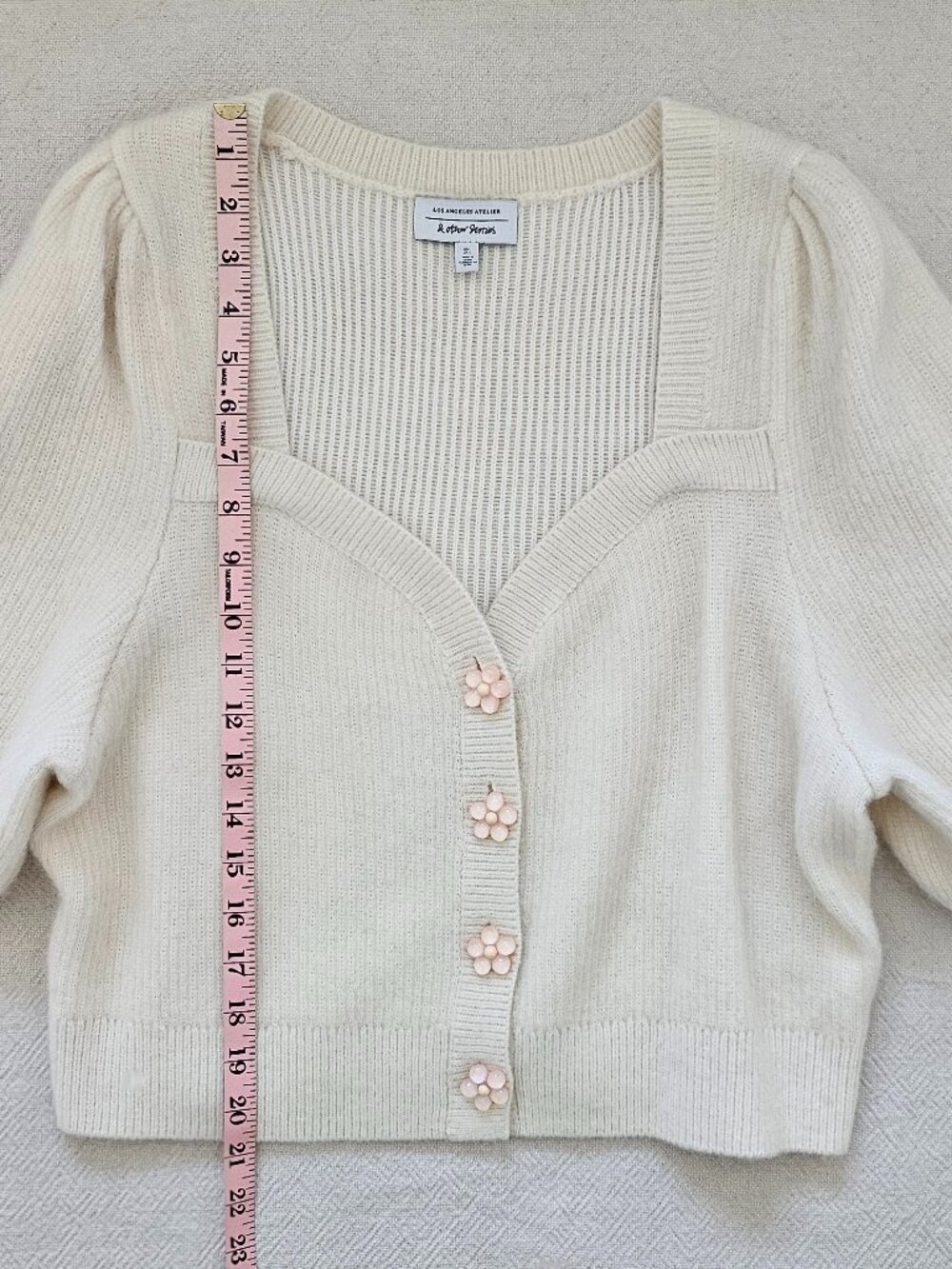 & Other Stories [NWOT] Sweetheart Neck Cardigan w/ Flower Buttons - L - Picture 13 of 16